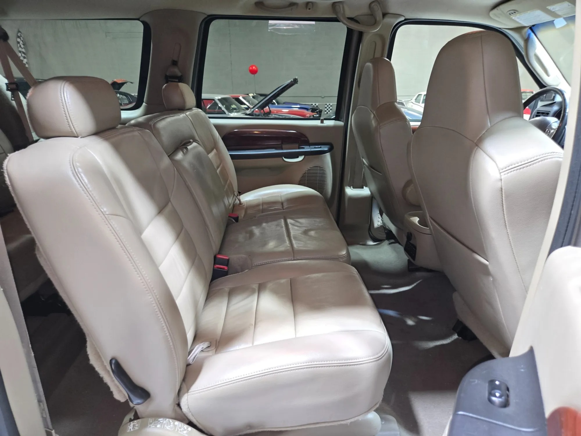 2005 Ford Excursion Limited