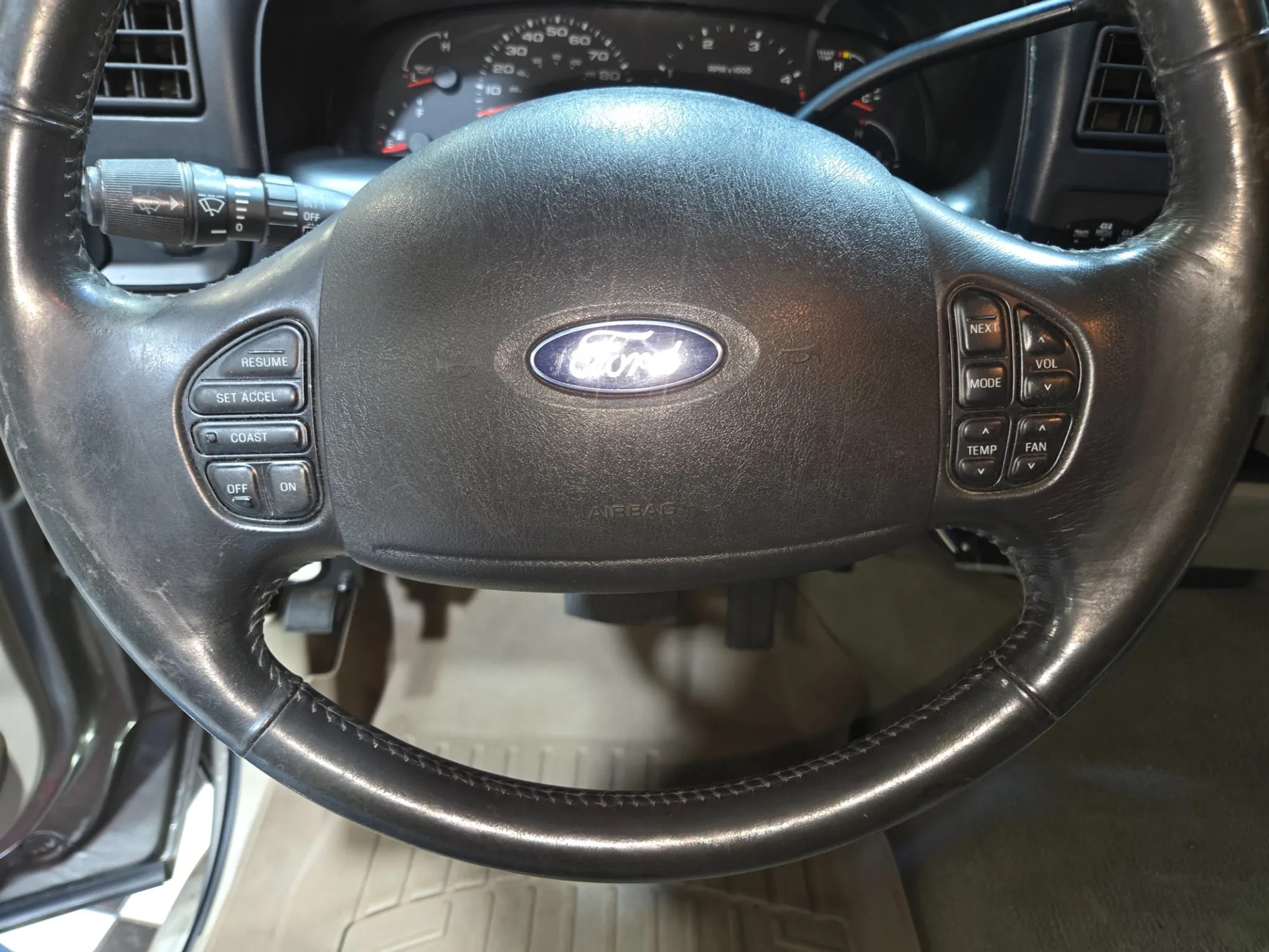 2005 Ford Excursion Limited