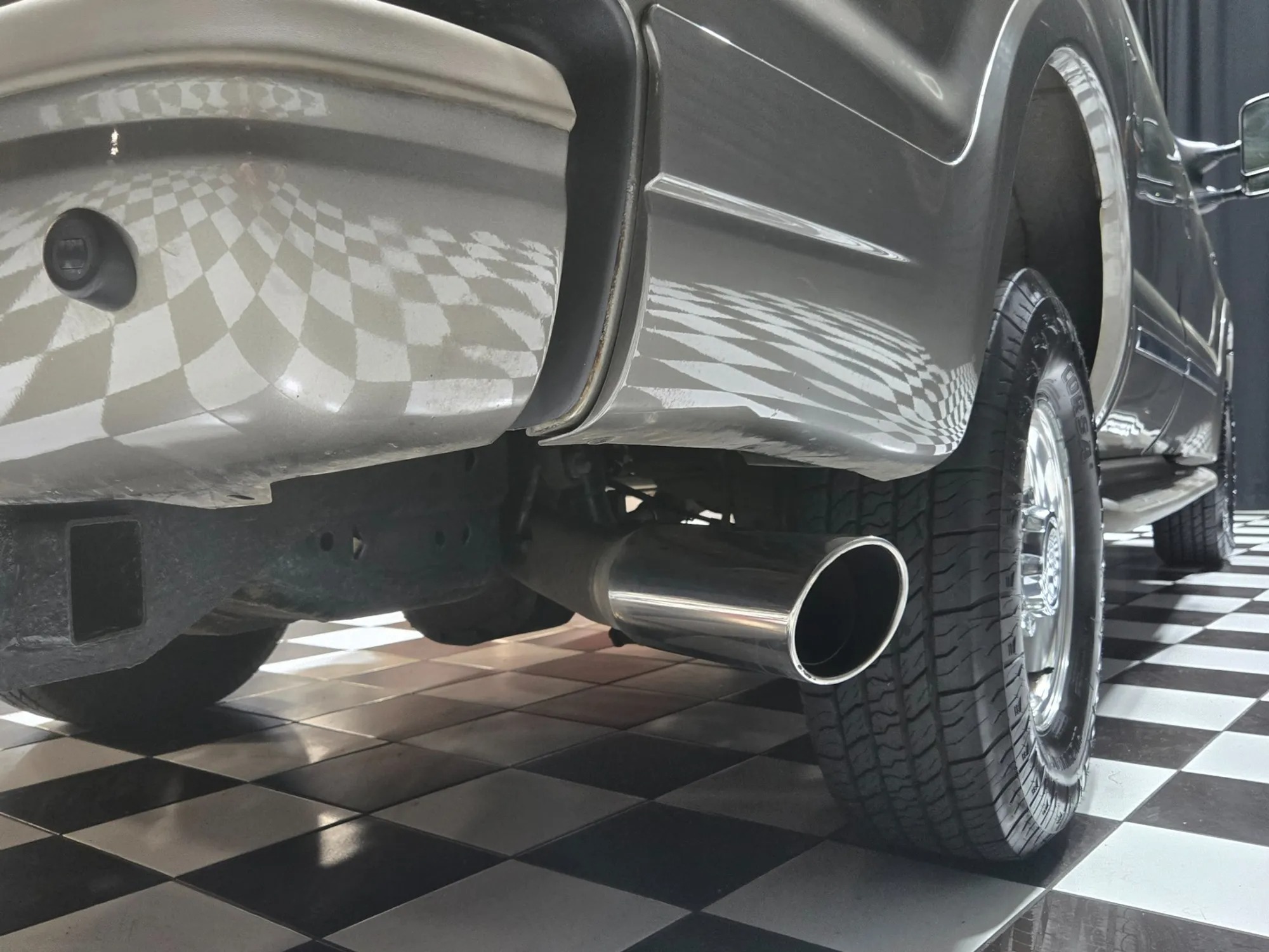 2005 Ford Excursion Limited