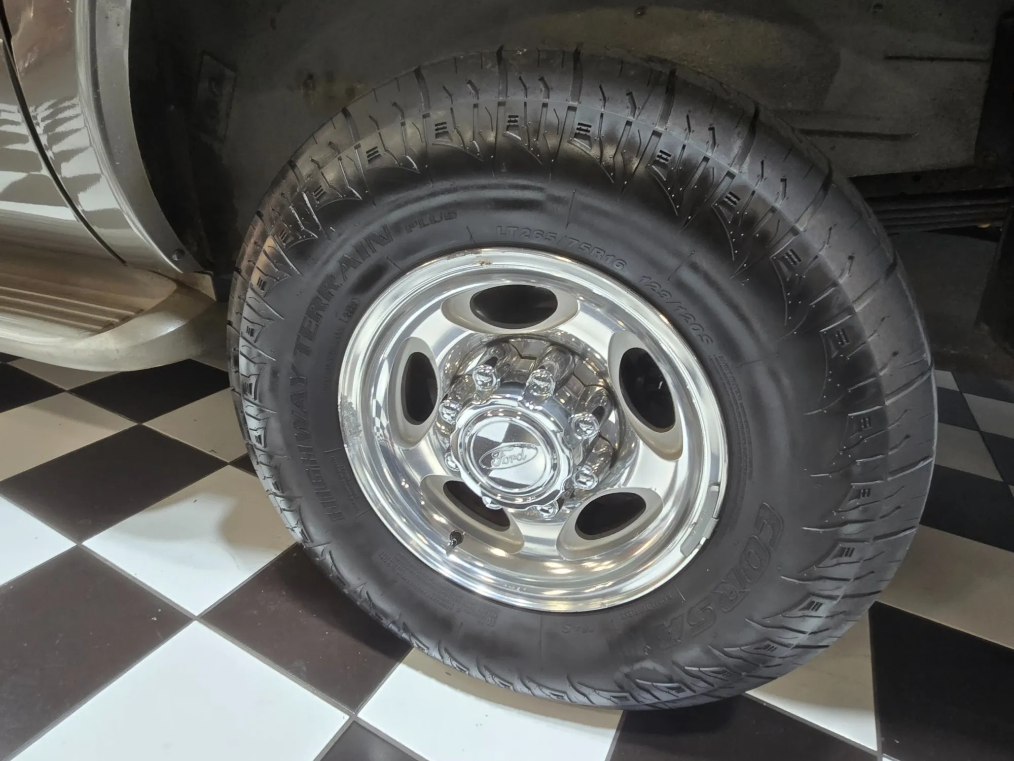 2005 Ford Excursion Limited