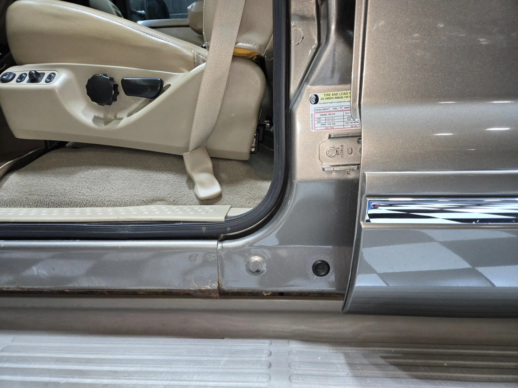 2005 Ford Excursion Limited