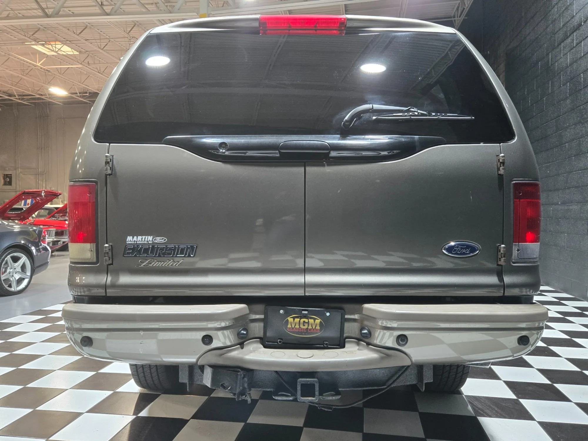 2005 Ford Excursion Limited
