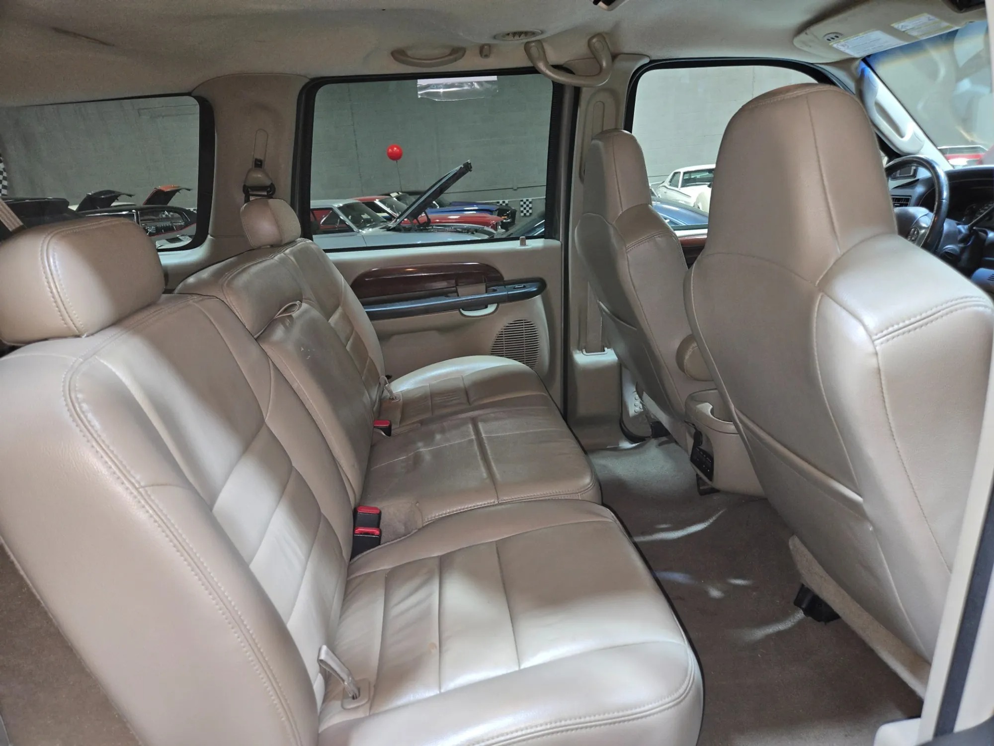 2005 Ford Excursion Limited