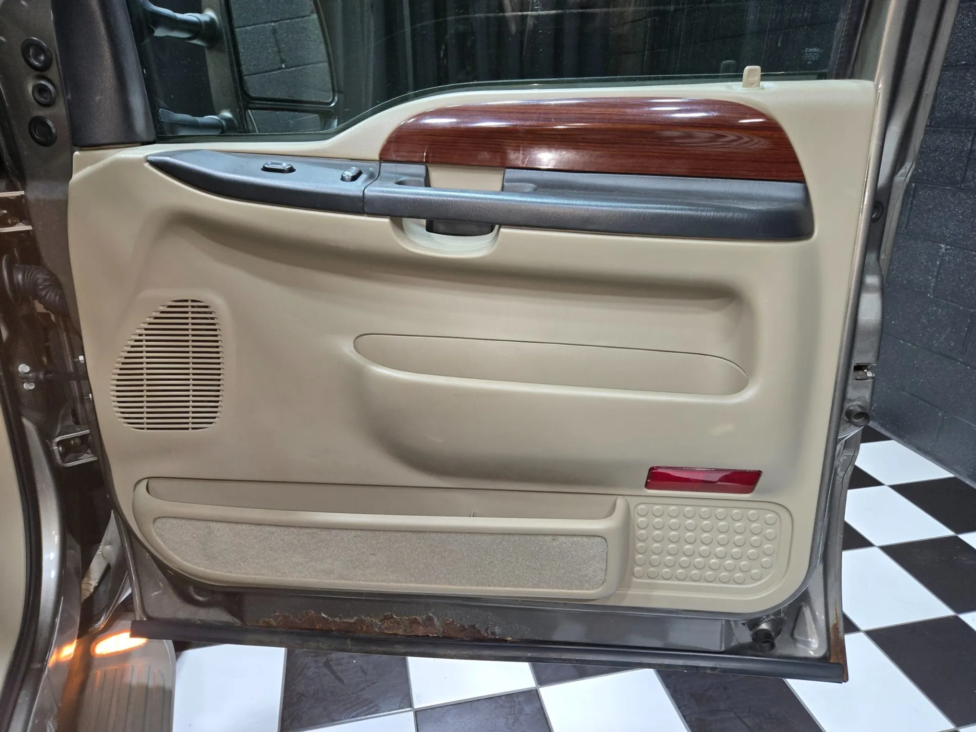 2005 Ford Excursion Limited