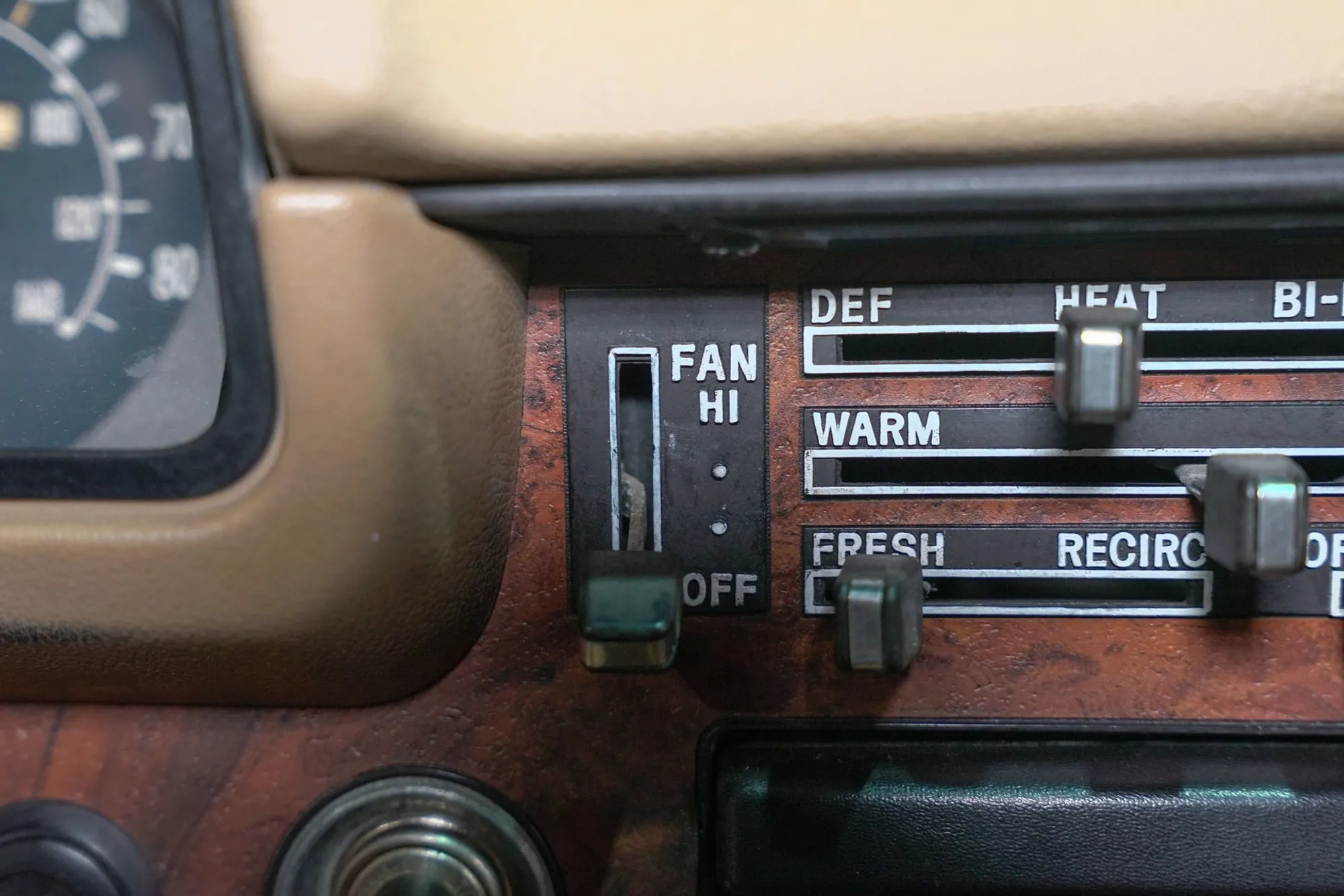 1980 Toyota Pickup Deluxe