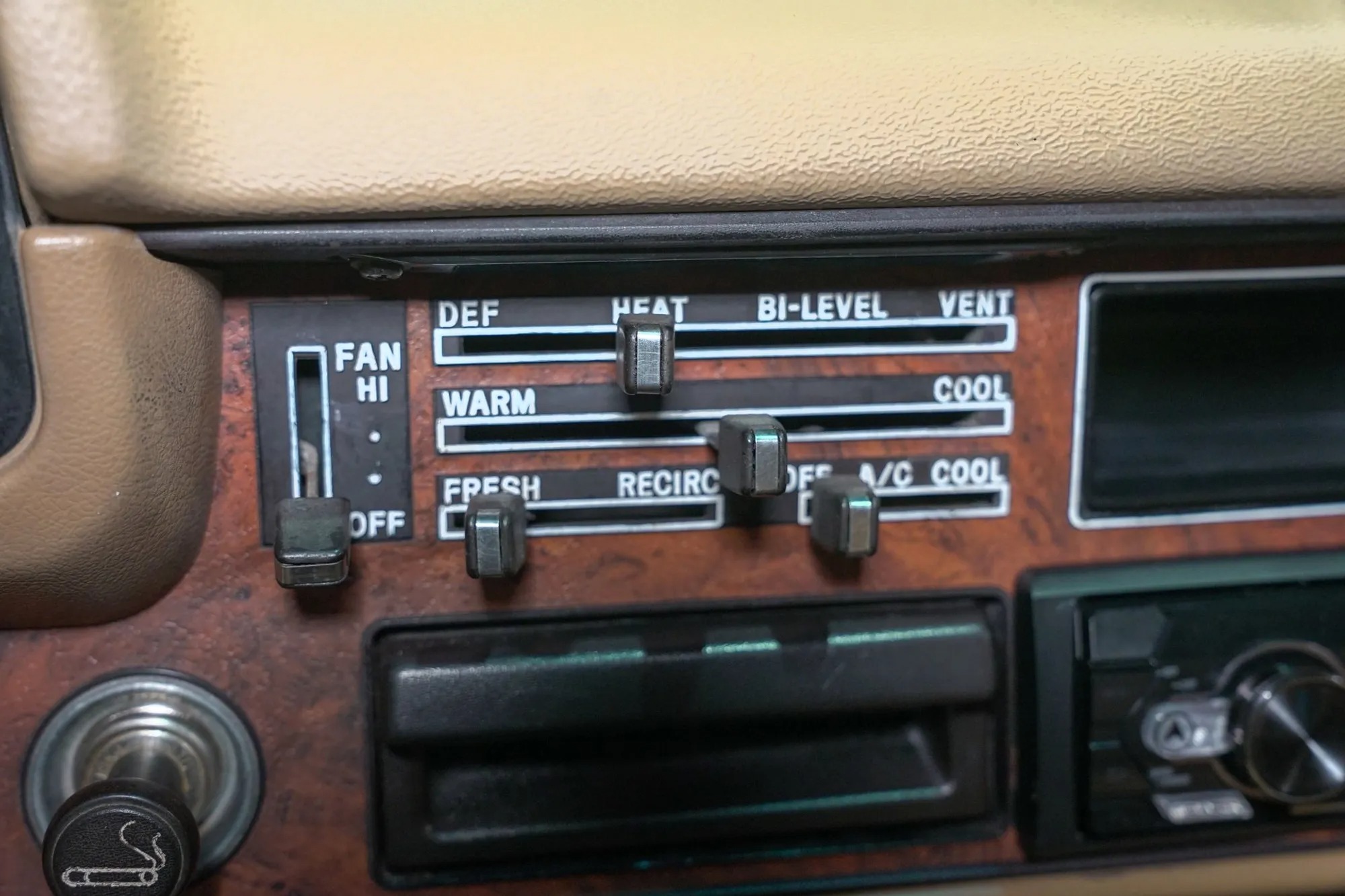 1980 Toyota Pickup Deluxe