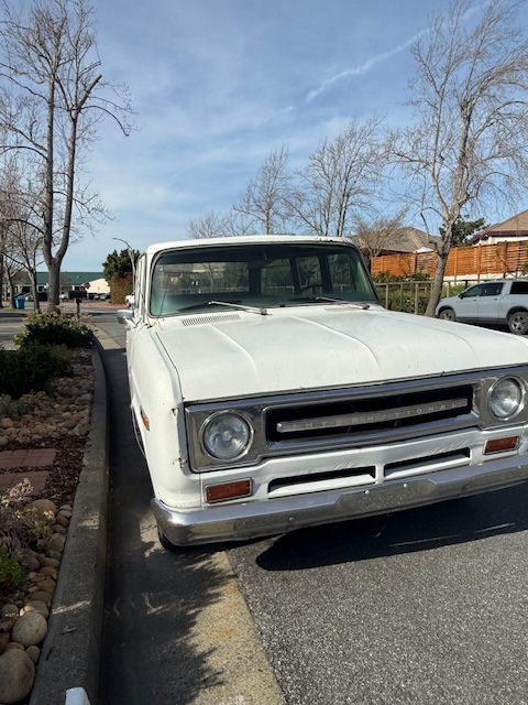 1970 International Harvester Travelall - 3