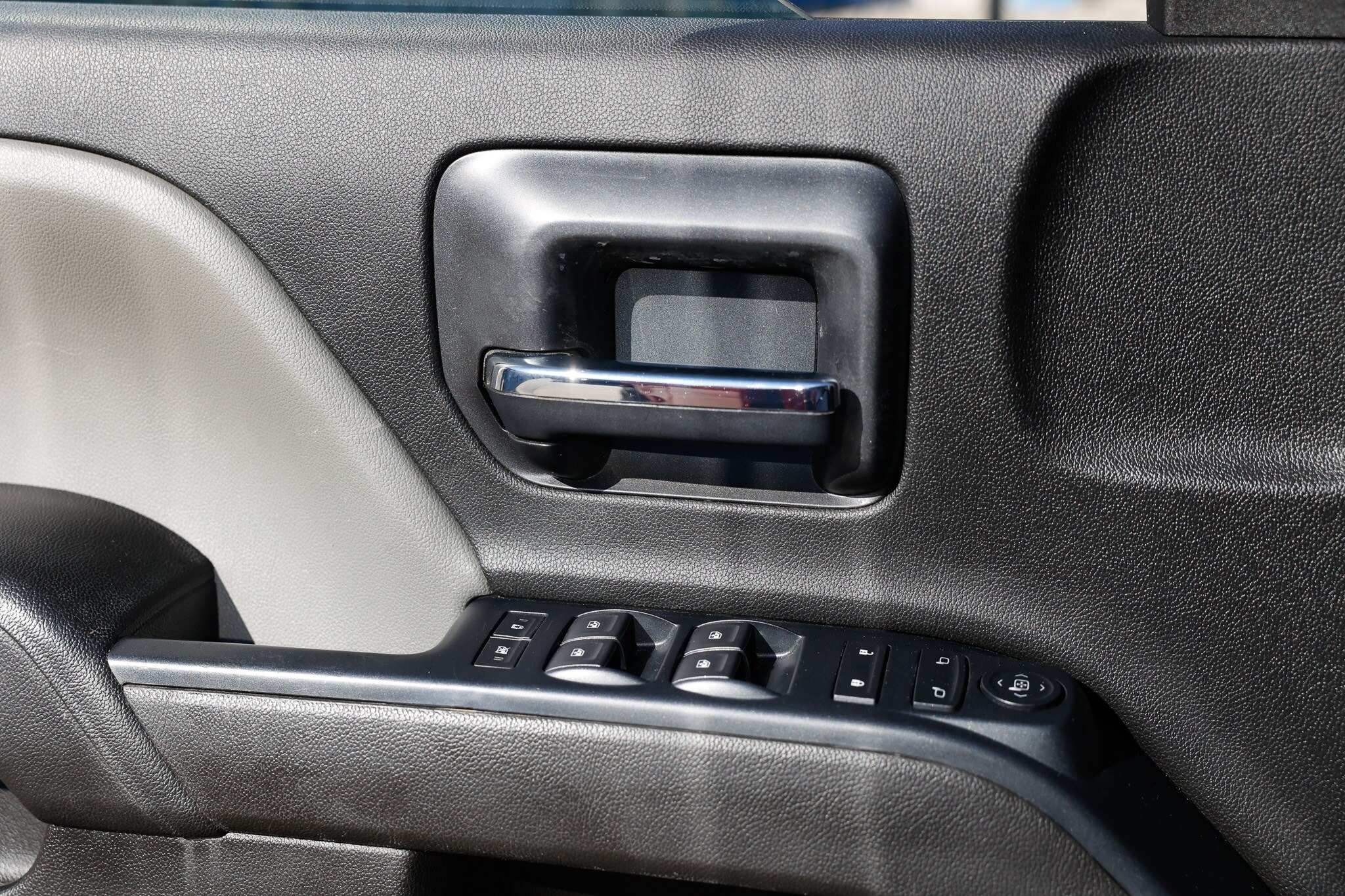 2019 Chevrolet Silverado 1500 LD Custom