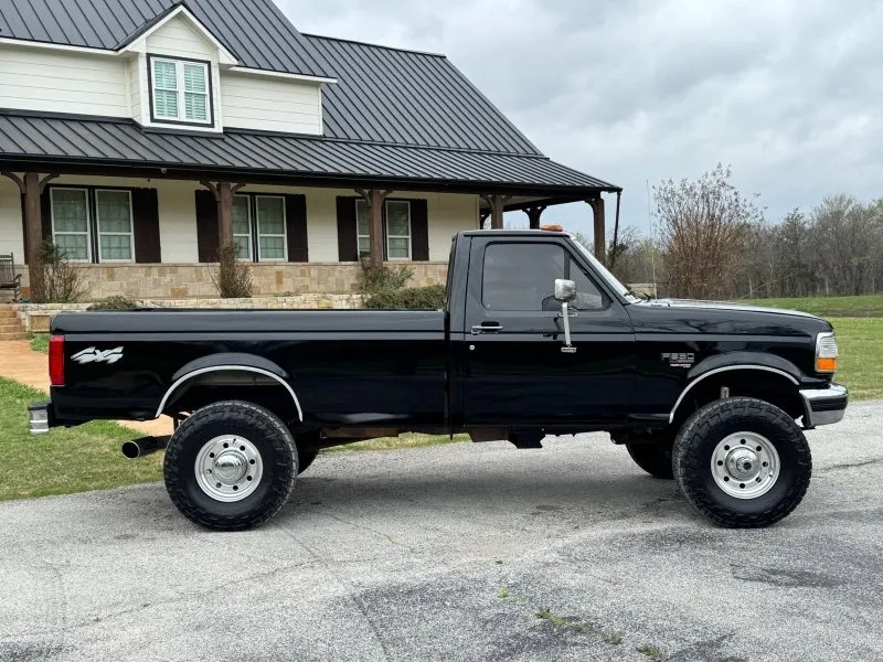 1997 Ford F-350 XLT - 4