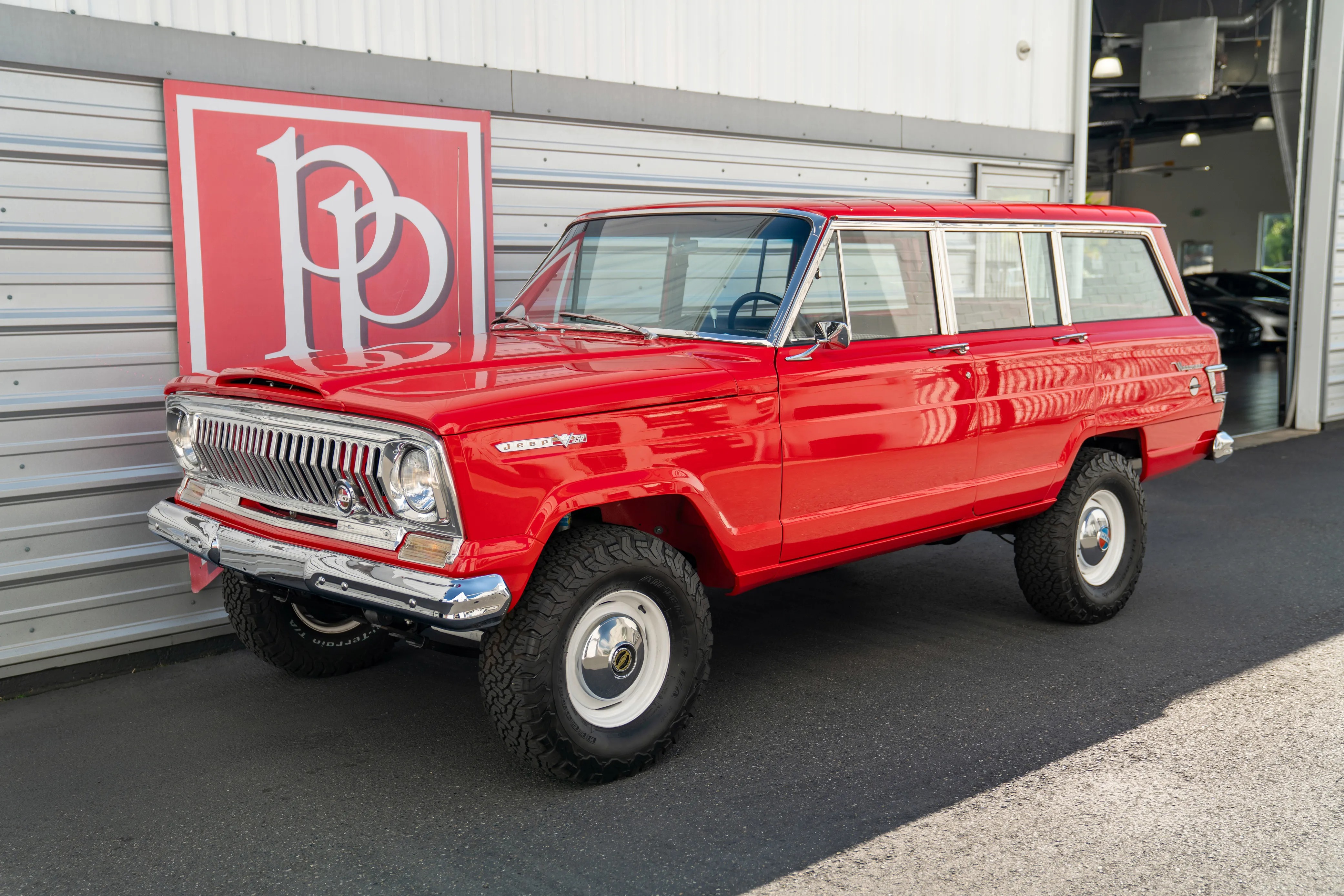  Jeep Wagoneer