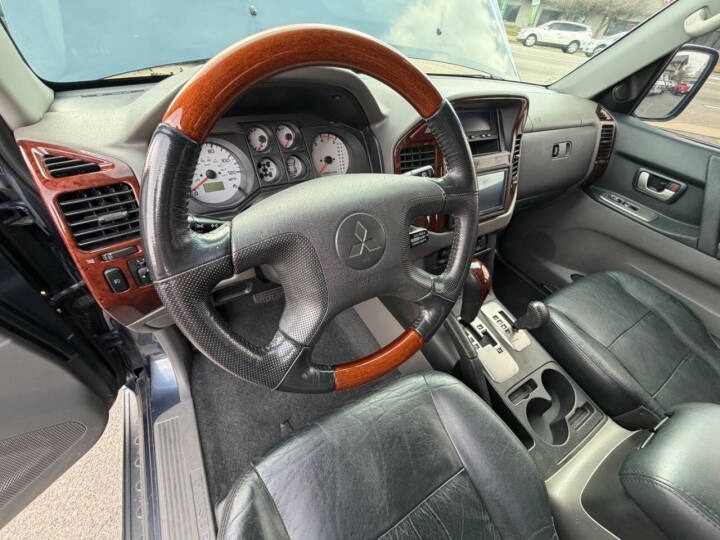 2006 Mitsubishi Montero Limited