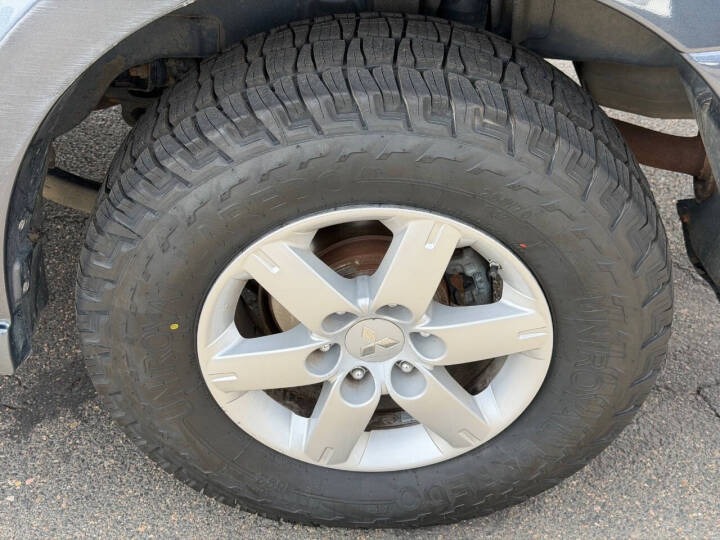 2006 Mitsubishi Montero Limited