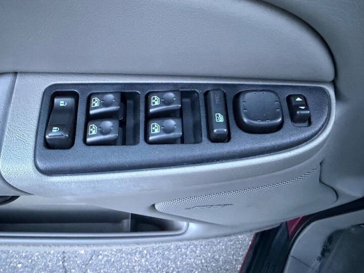 2005 Chevrolet Suburban 1500 LS