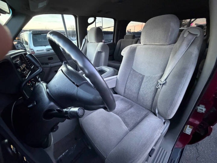 2005 Chevrolet Suburban 1500 LS