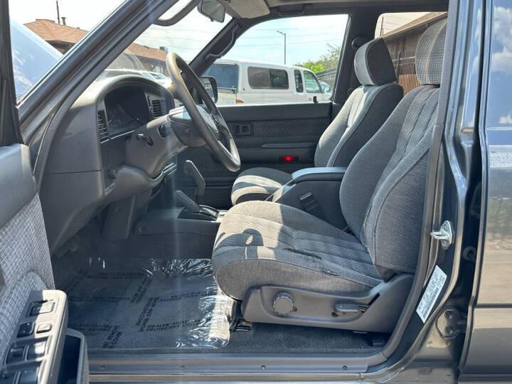 1993 Toyota 4Runner SR5