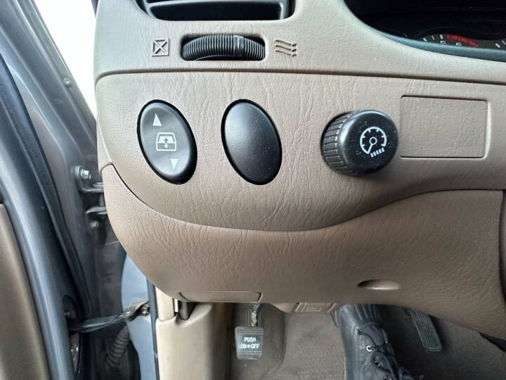 2002 Toyota Sequoia Limited