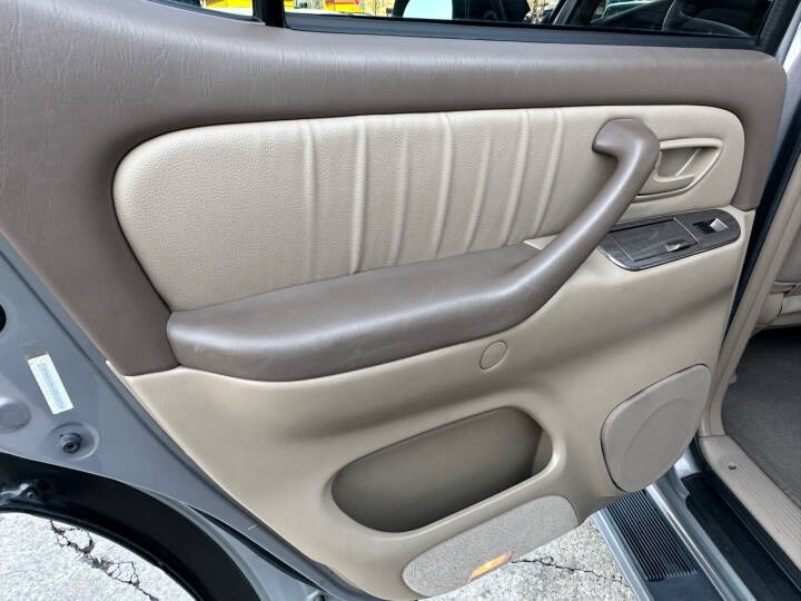 2002 Toyota Sequoia Limited