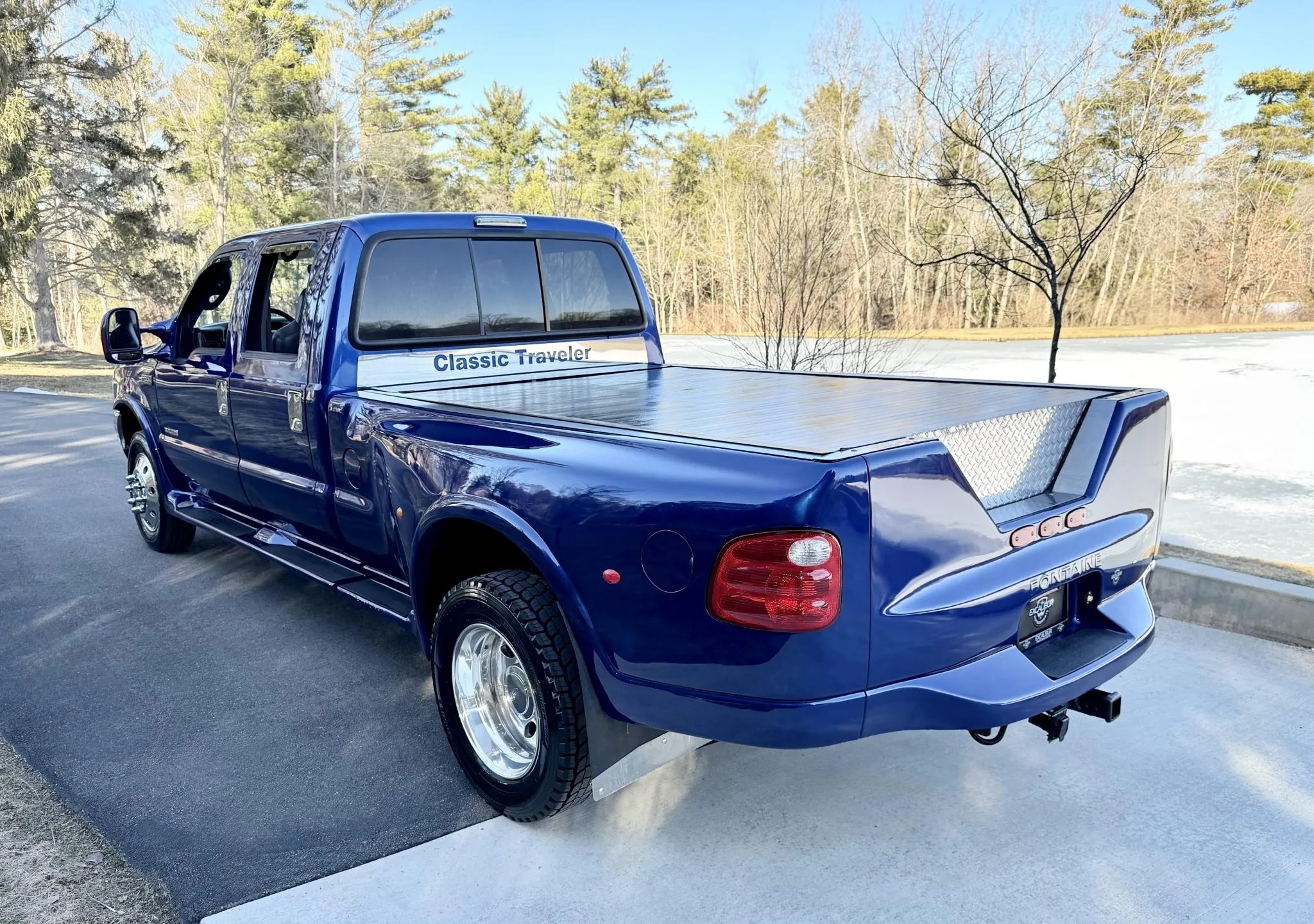 2003 Ford F-550 Fontaine Classic Traveler
