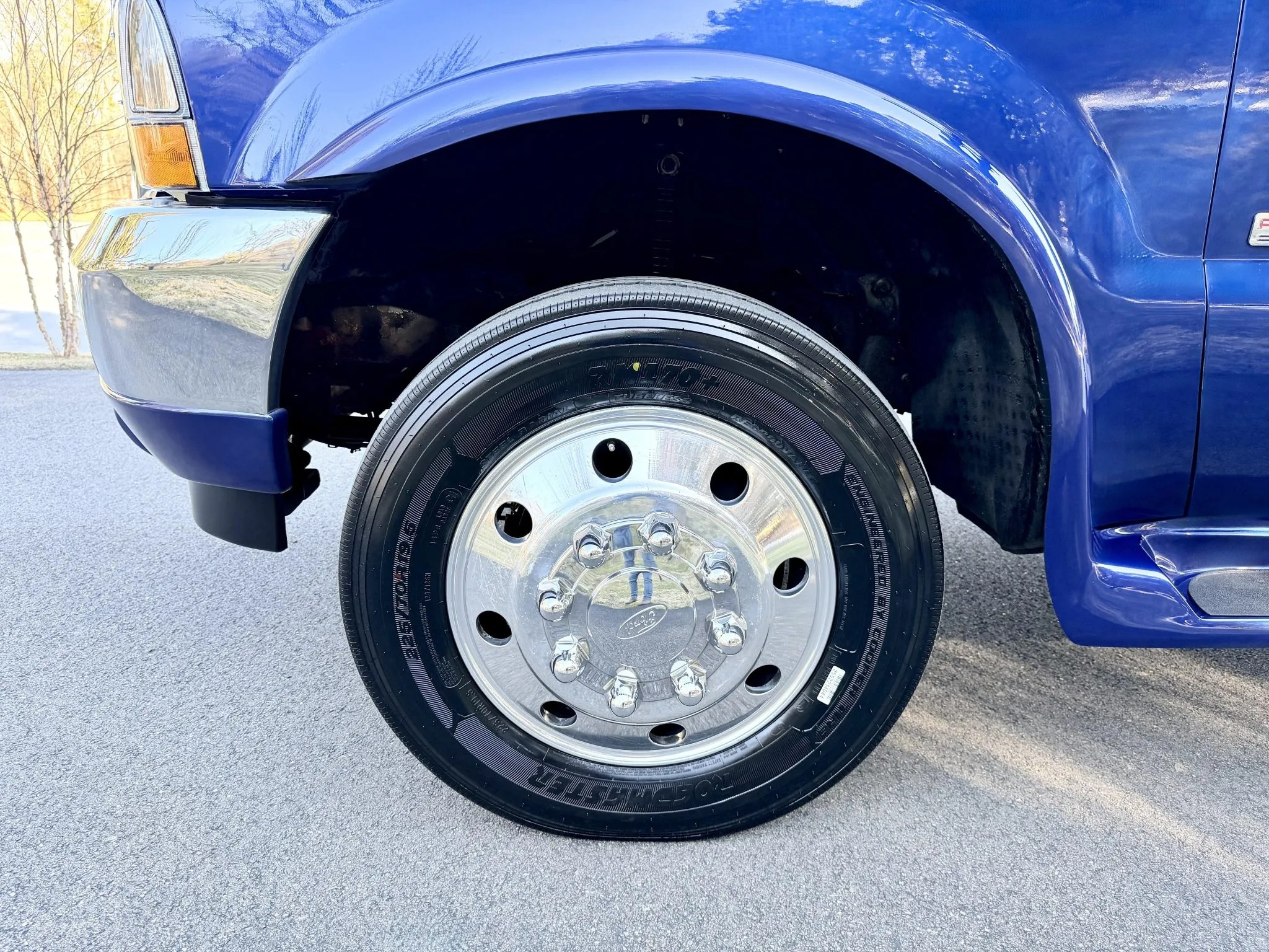 2003 Ford F-550 Fontaine Classic Traveler