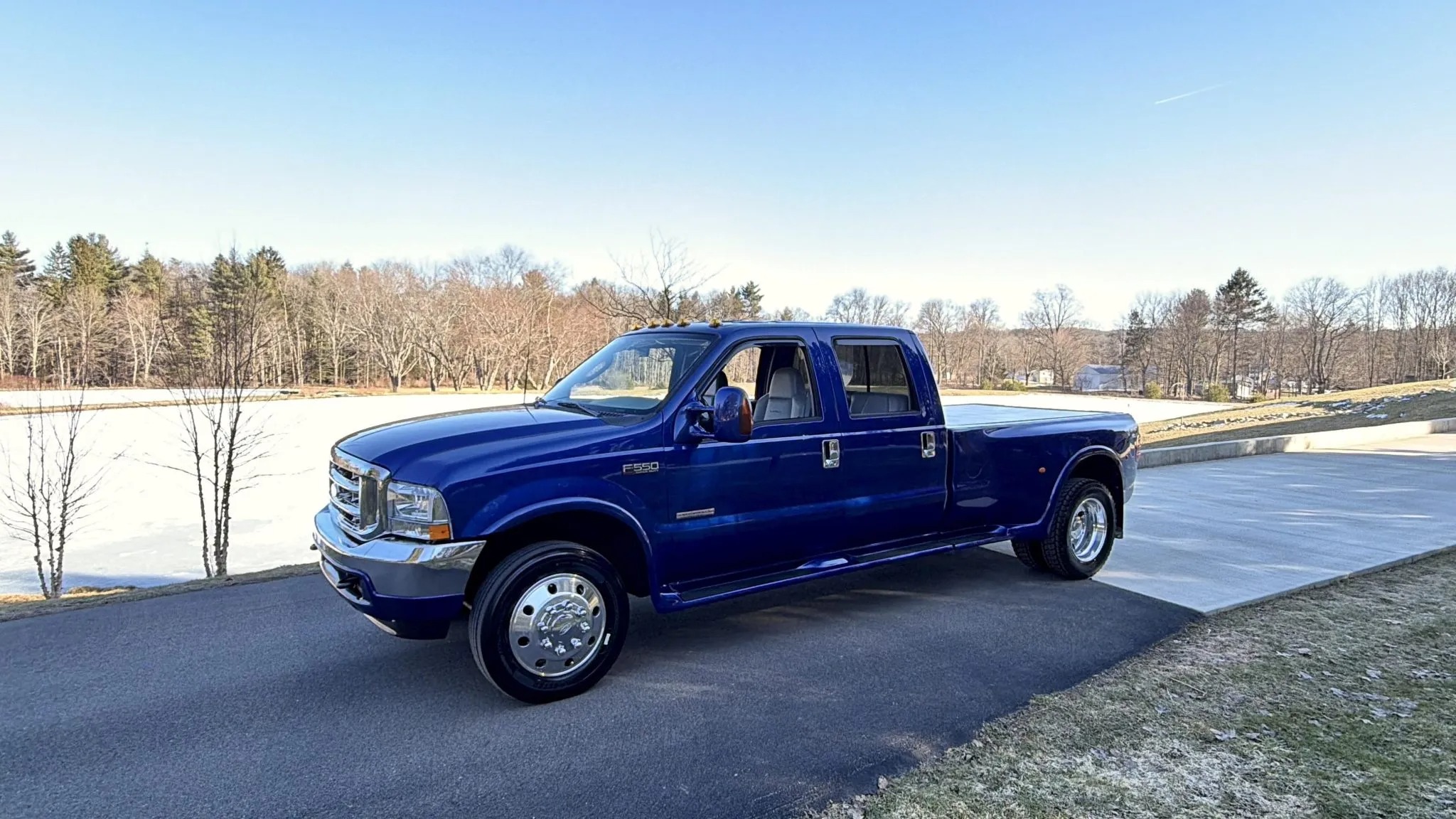 2003 Ford F-550 Fontaine Classic Traveler