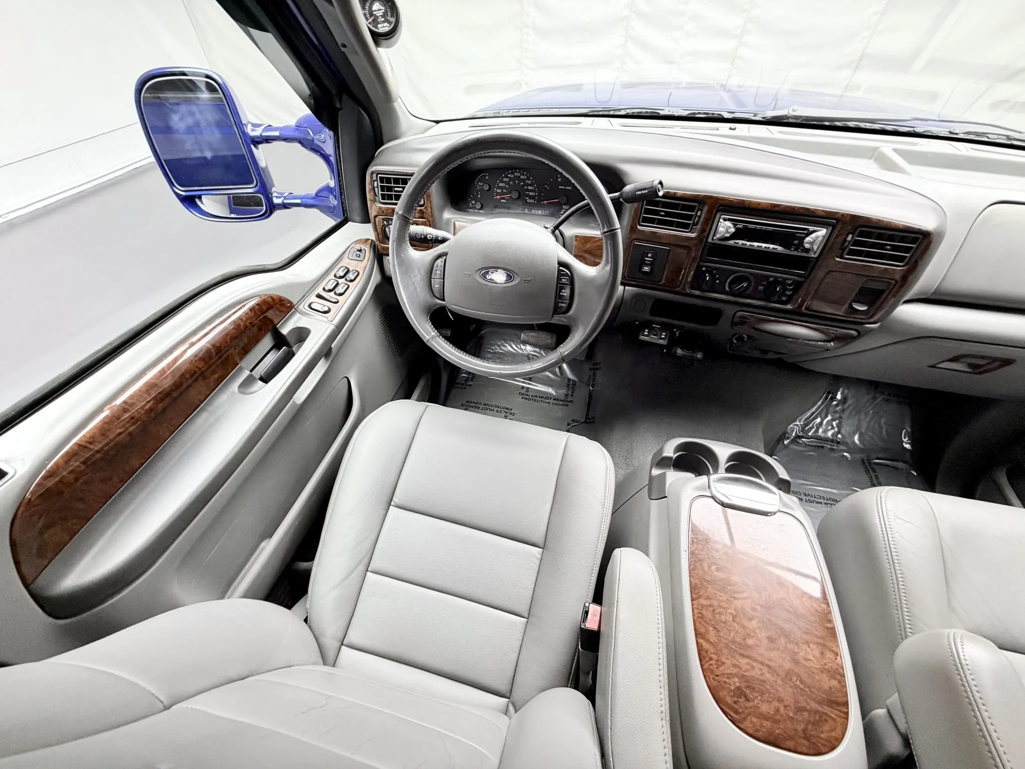 2003 Ford F-550 Fontaine Classic Traveler