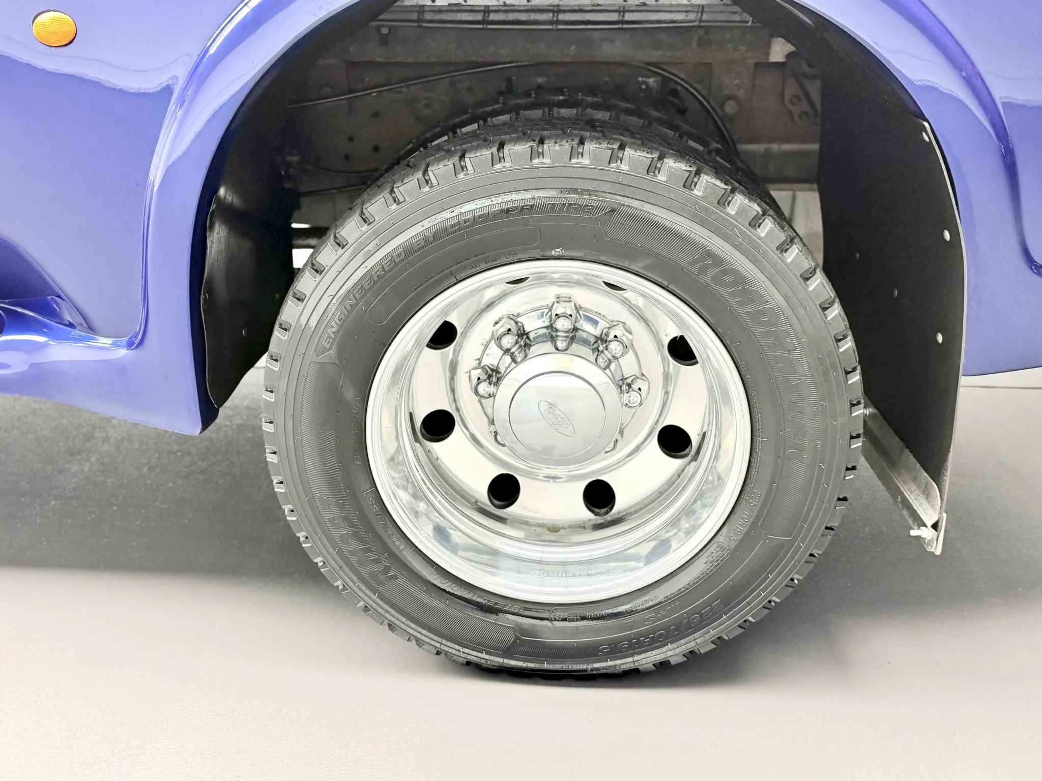 2003 Ford F-550 Fontaine Classic Traveler