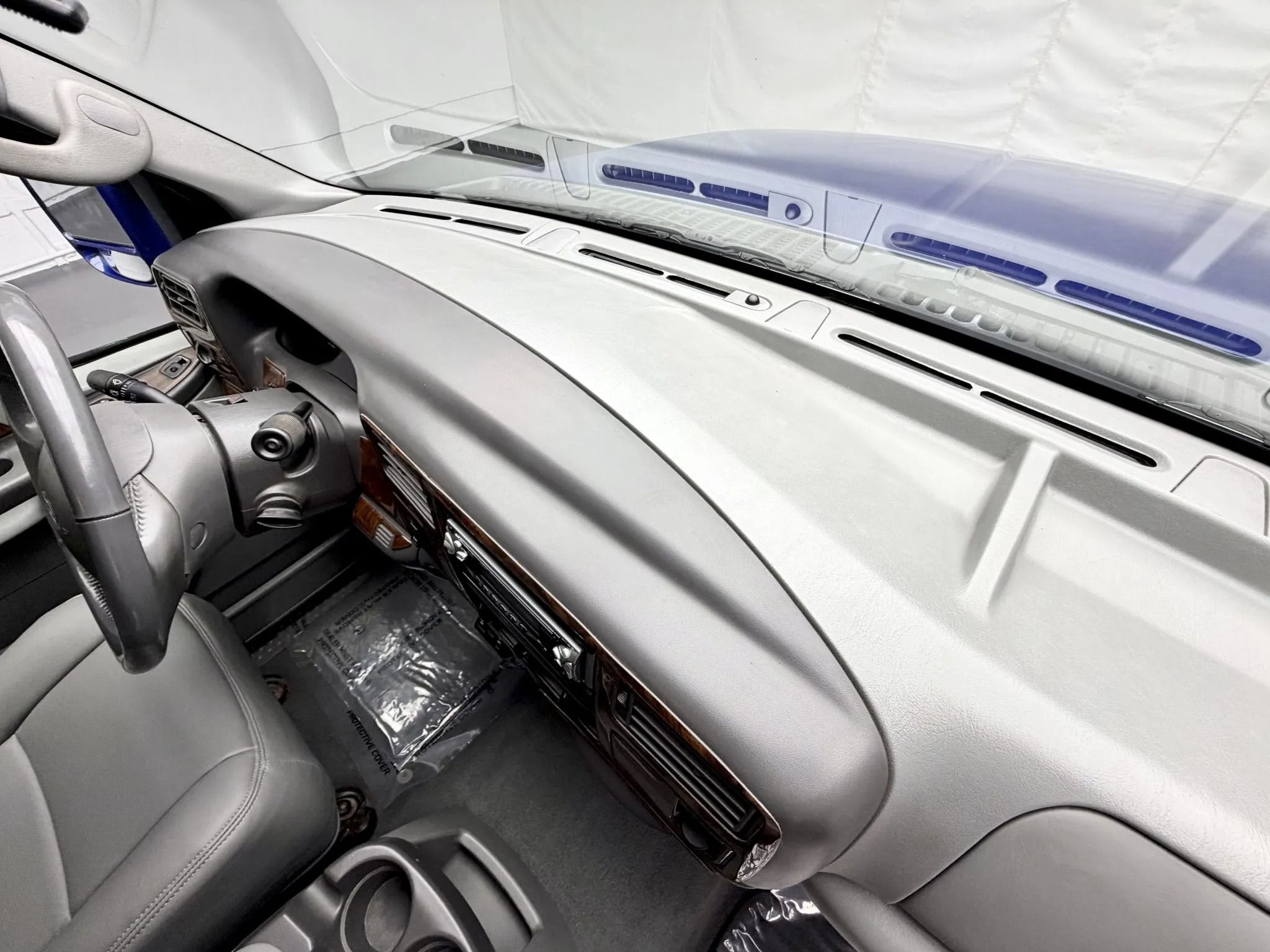 2003 Ford F-550 Fontaine Classic Traveler