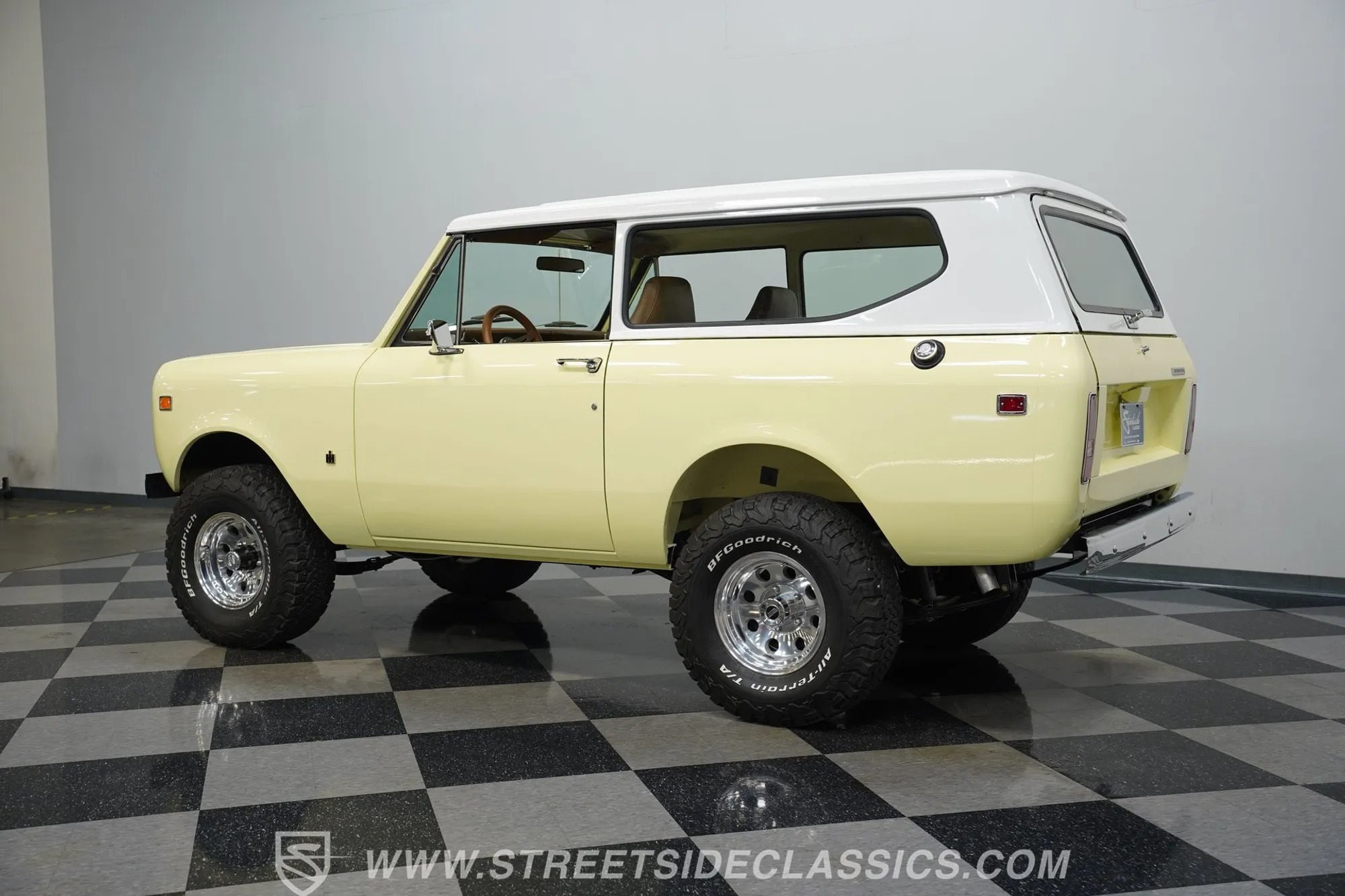 1975 International Scout II 4x4 - 4