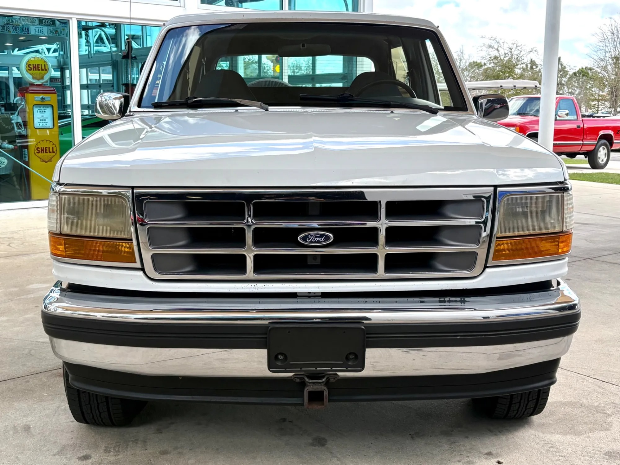 1993 Ford Bronco XLT - 2