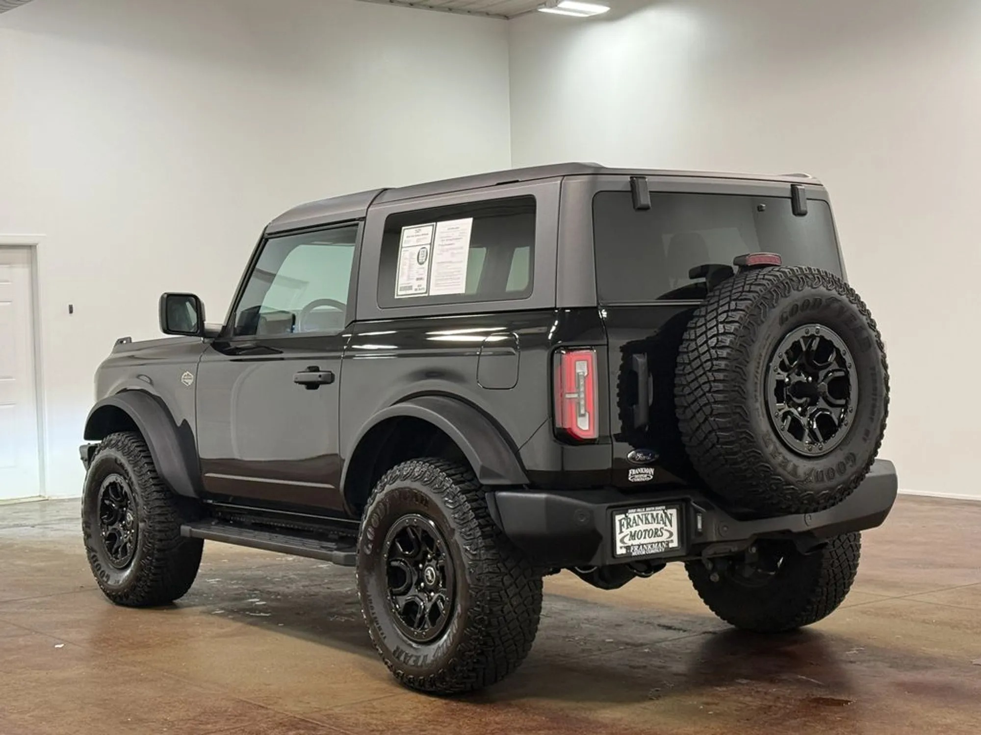 2024 Ford Bronco Wildtrak - 4