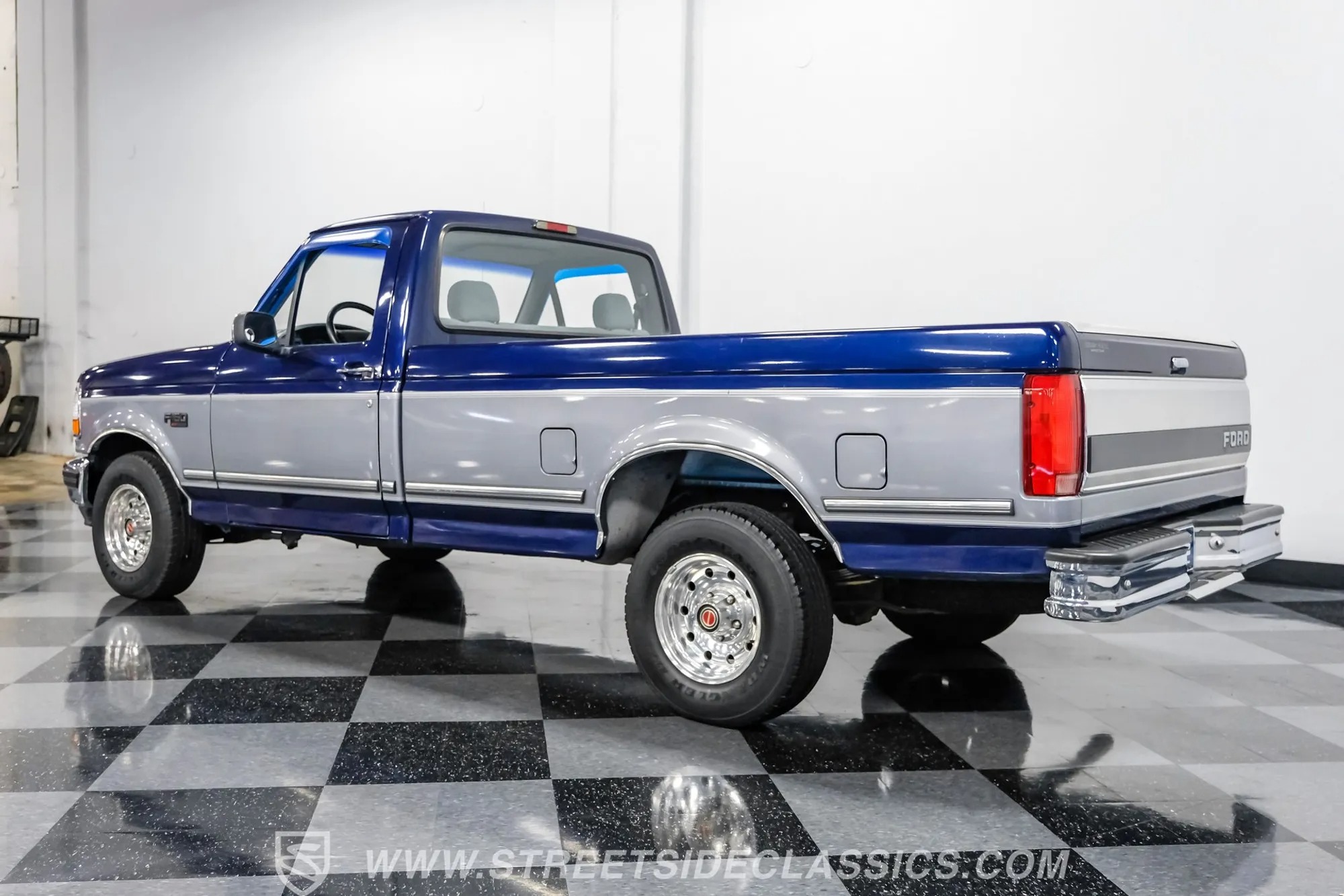 1994 Ford F-150 XLT - 3