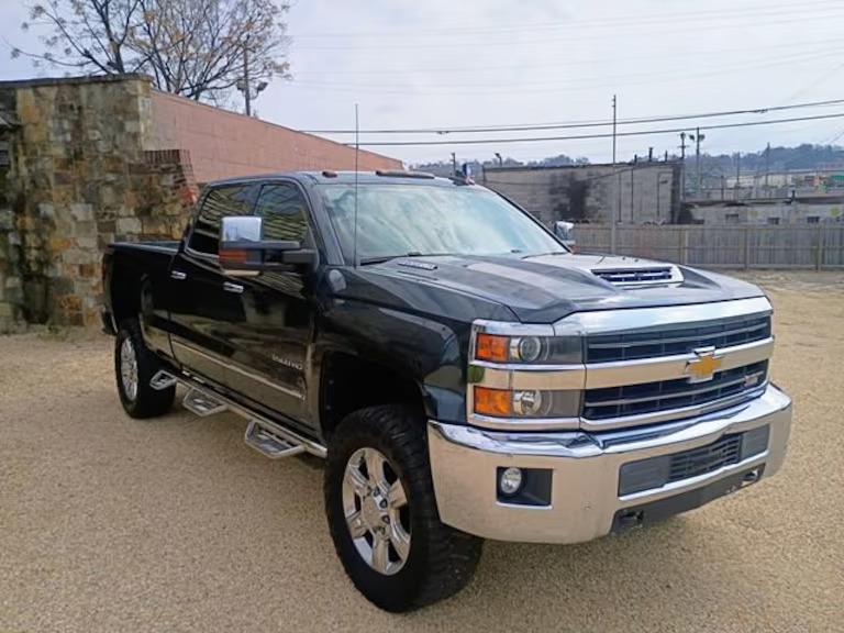 2019 Chevrolet Silverado 2500HD LTZ - 2