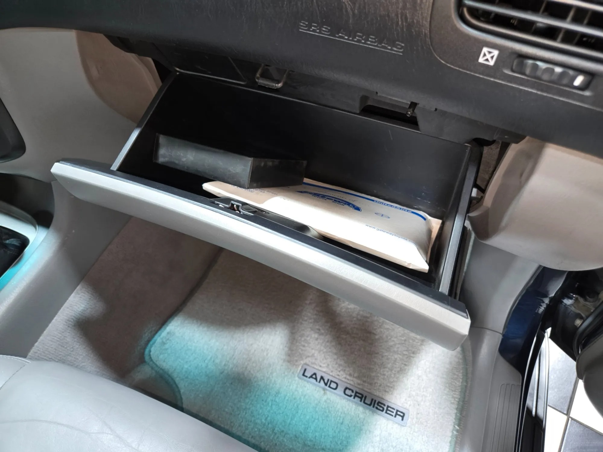 2004 Toyota Land Cruiser