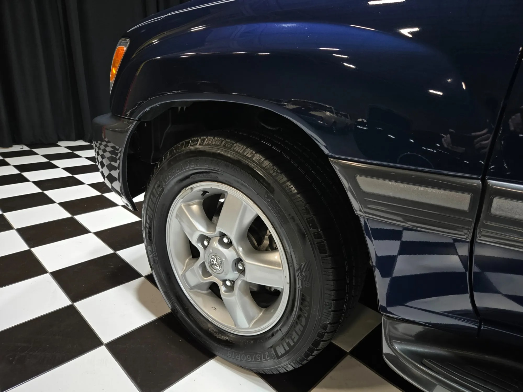 2004 Toyota Land Cruiser