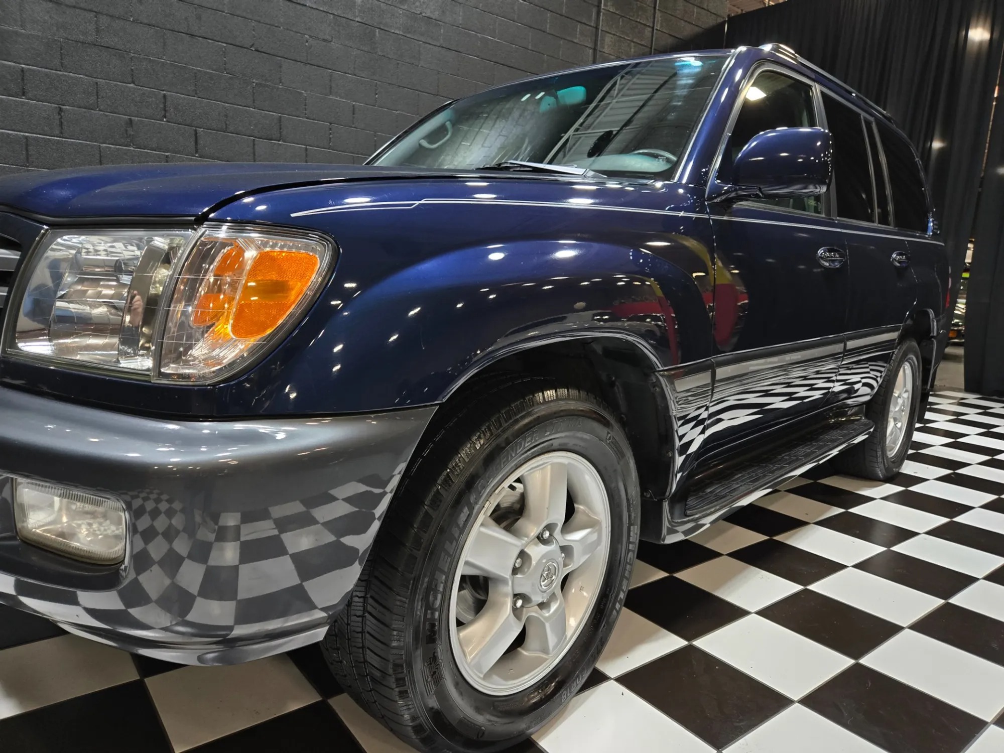 2004 Toyota Land Cruiser