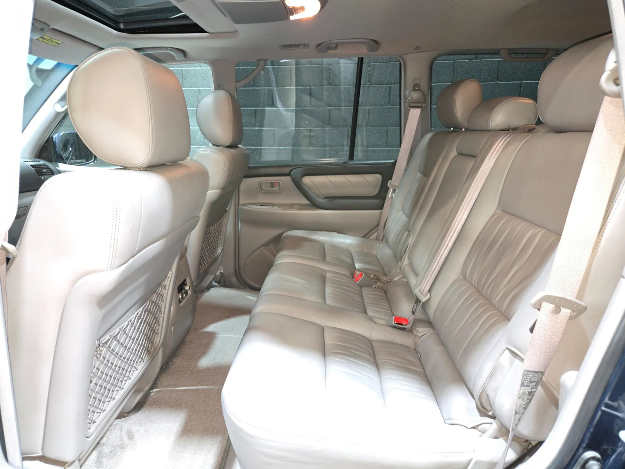 2004 Toyota Land Cruiser