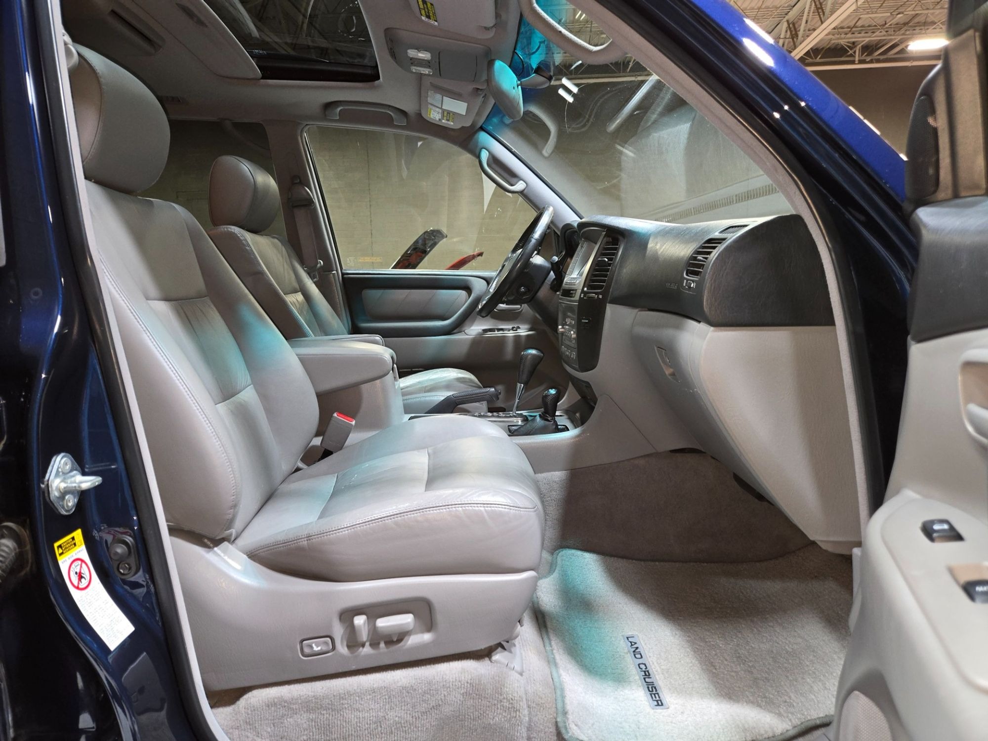 2004 Toyota Land Cruiser