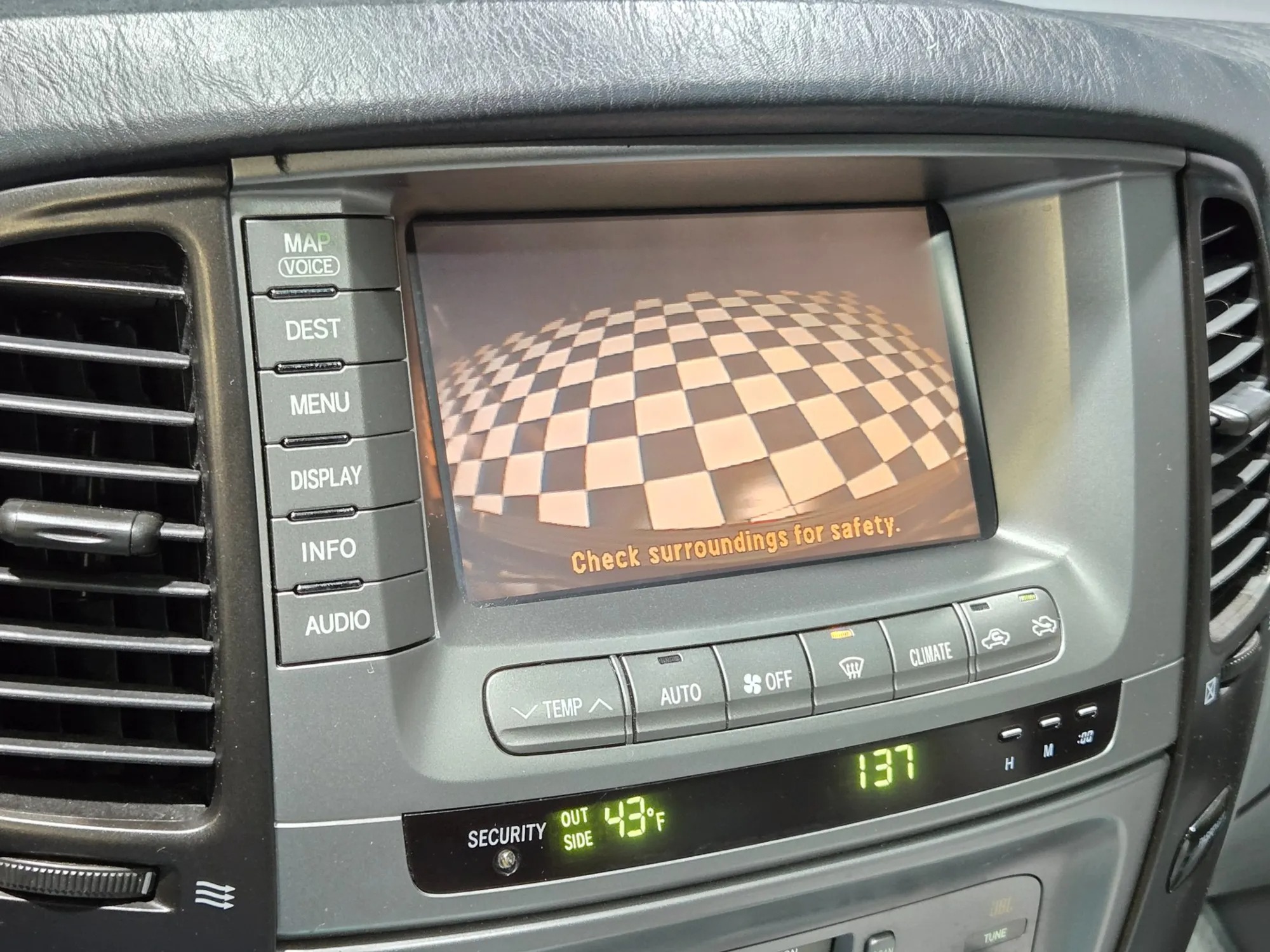 2004 Toyota Land Cruiser