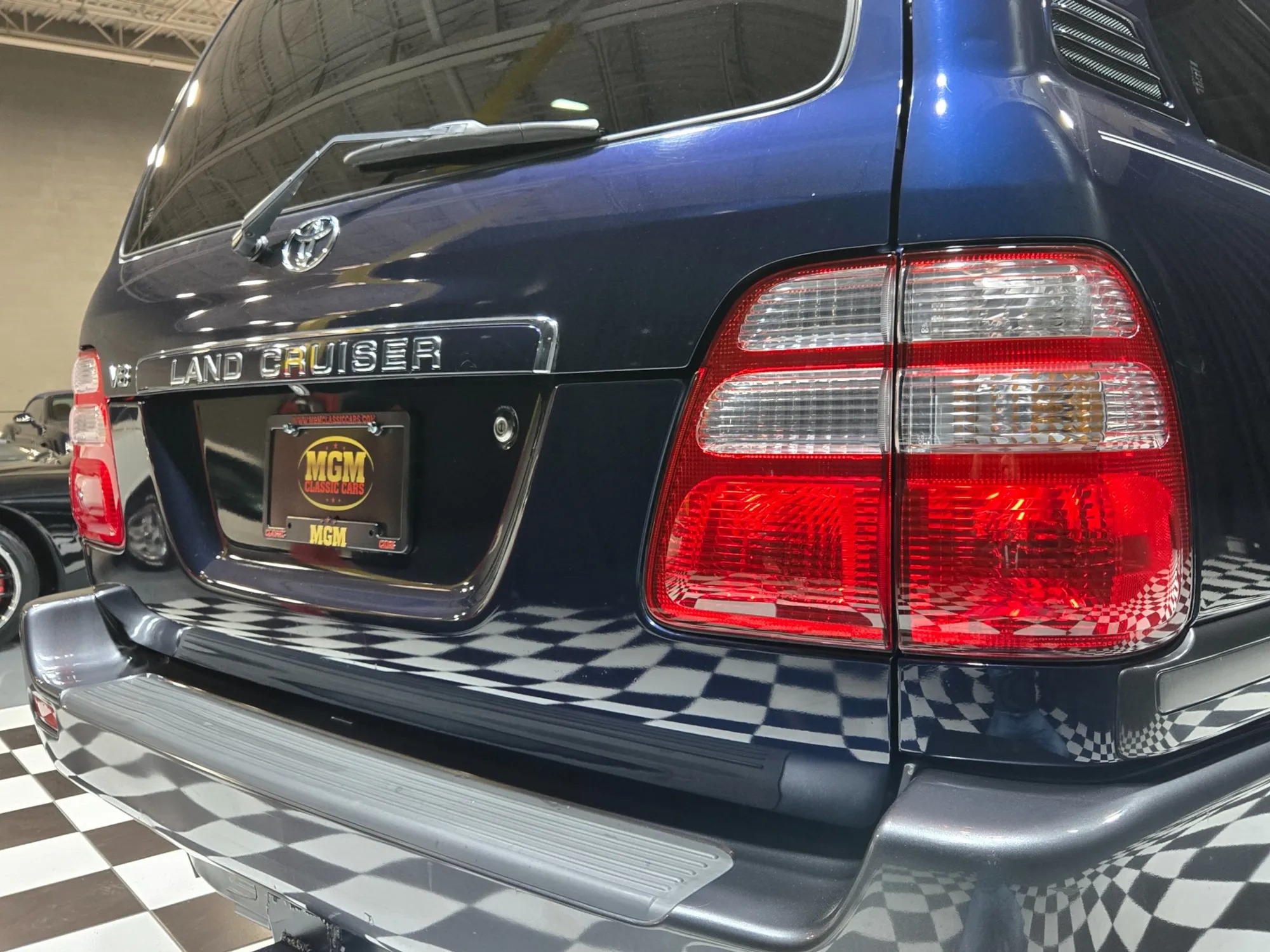 2004 Toyota Land Cruiser