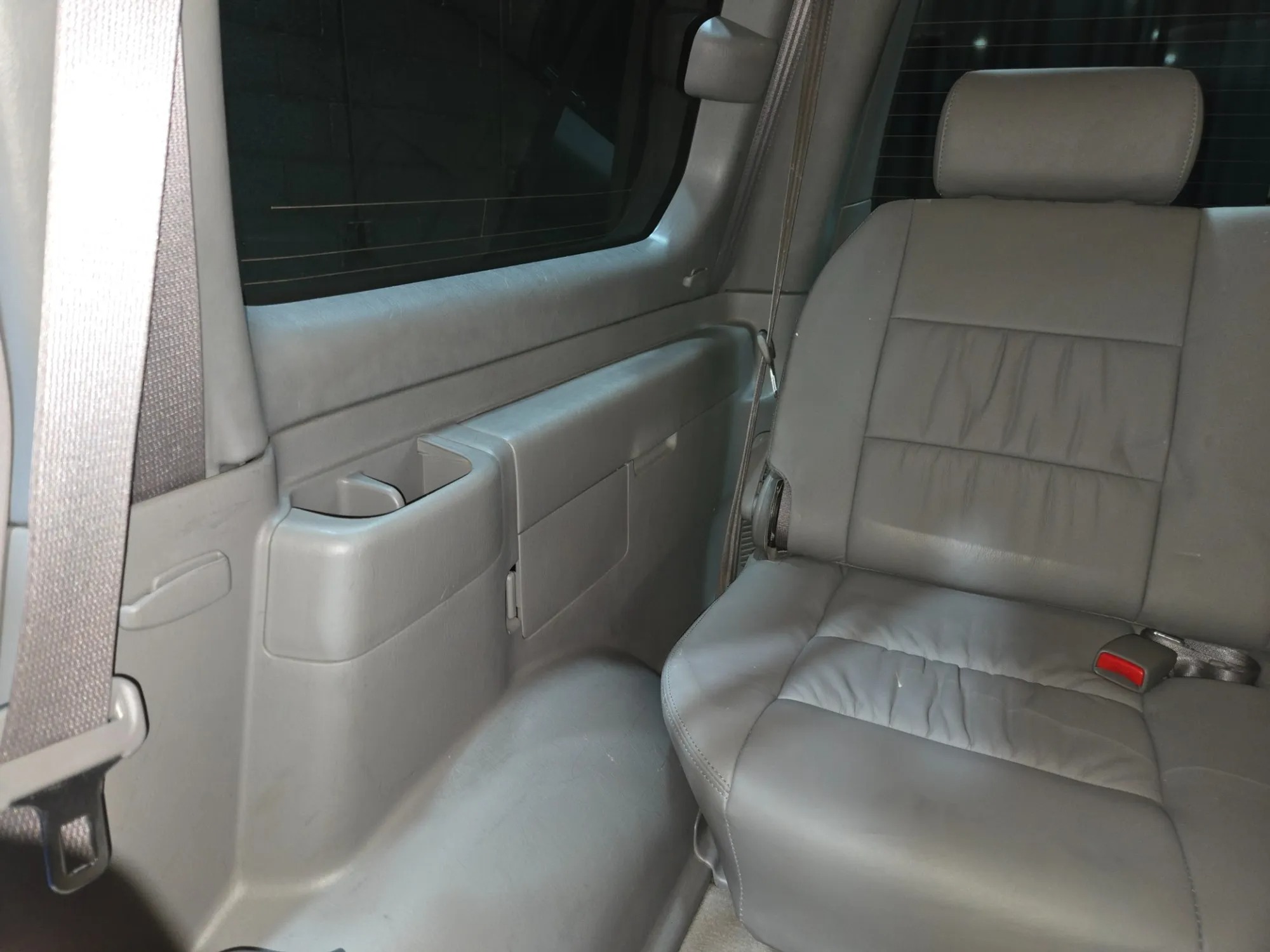 2004 Toyota Land Cruiser