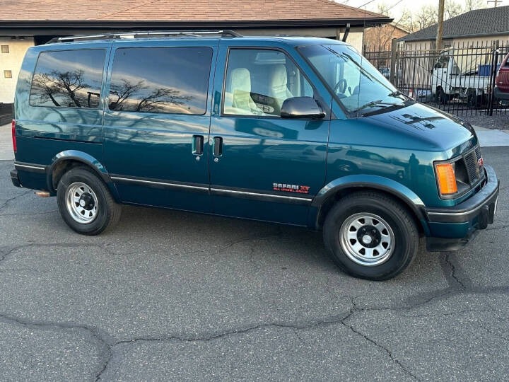 1994 GMC Safari SLX