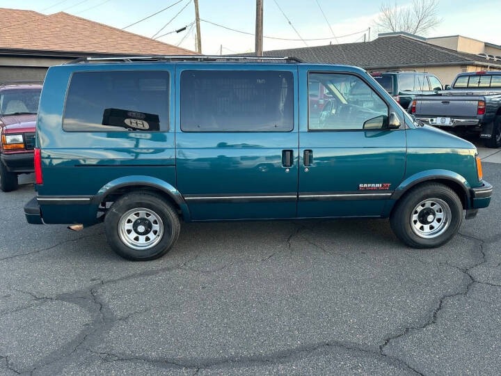 1994 GMC Safari SLX