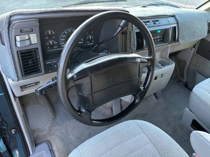 1994 GMC Safari SLX