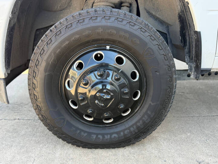 2024 Ram 3500 Lone Star Crew Cab