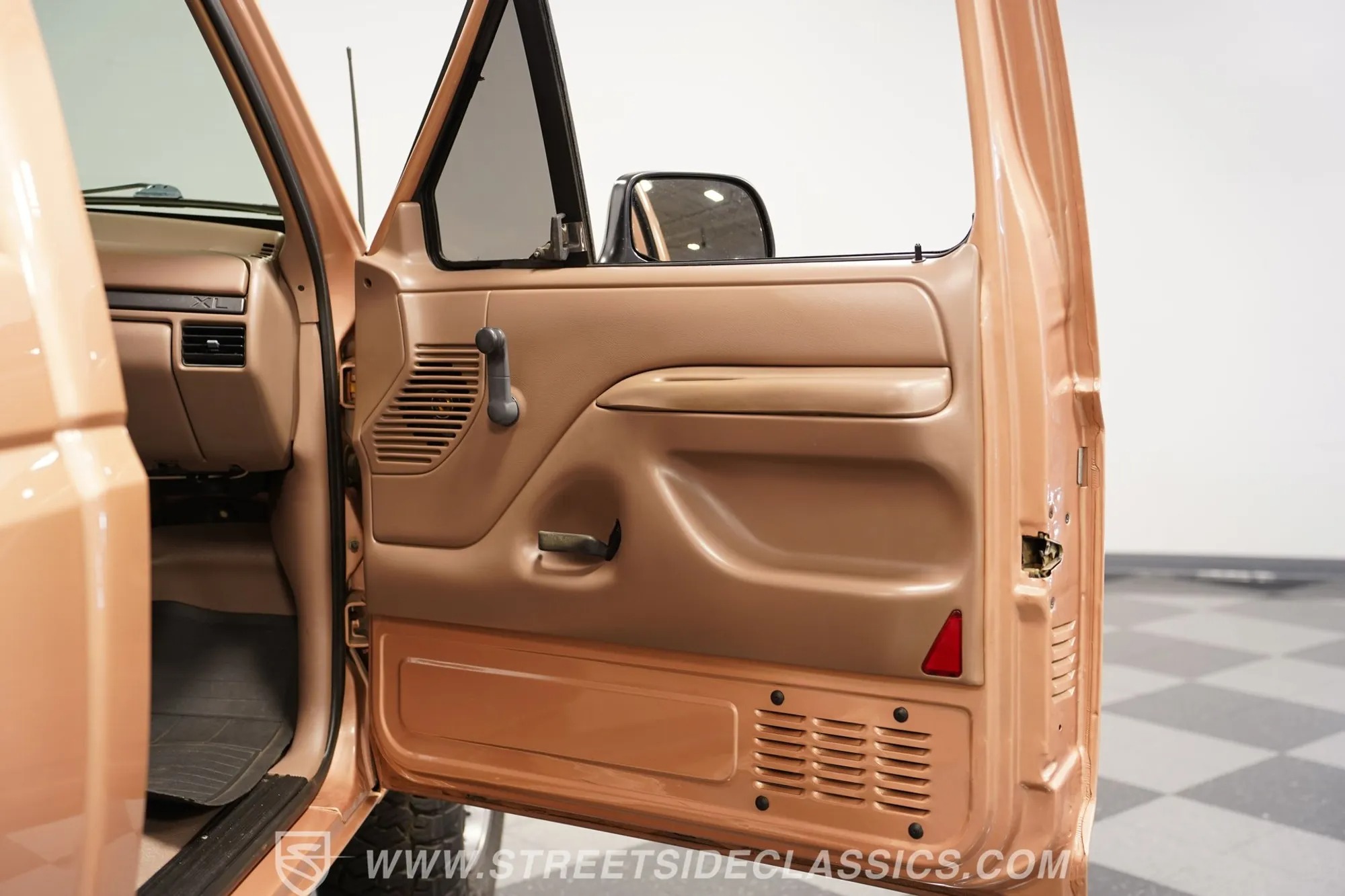 1994 Ford F-150 XL 4×4