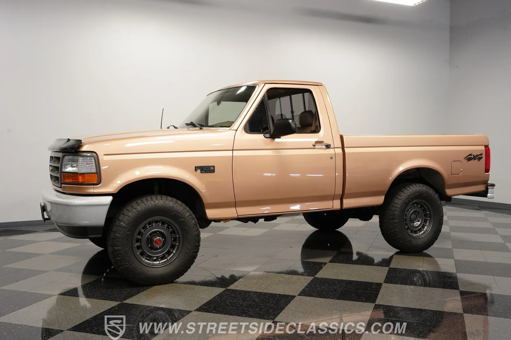 1994 Ford F-150 XL 4×4 - 3