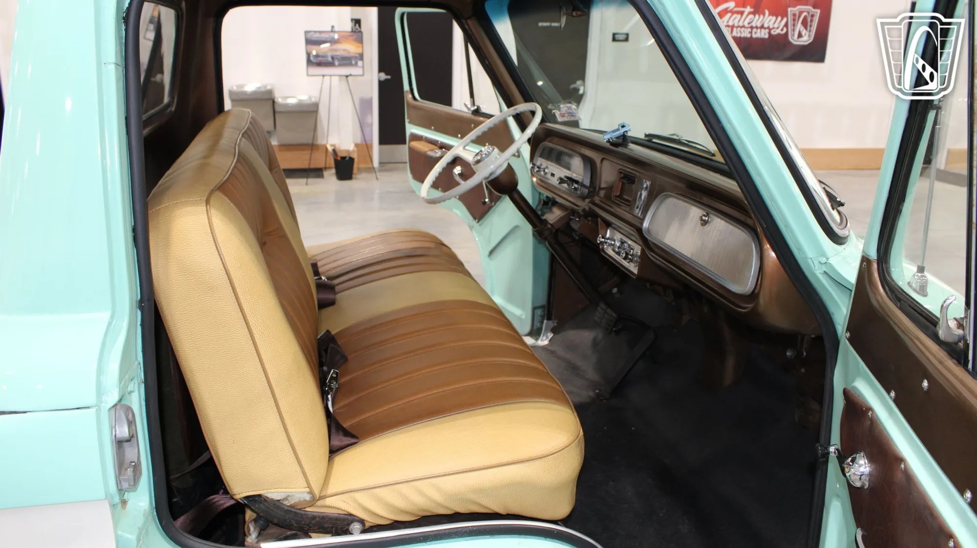 1961 Chevrolet Corvair Rampside