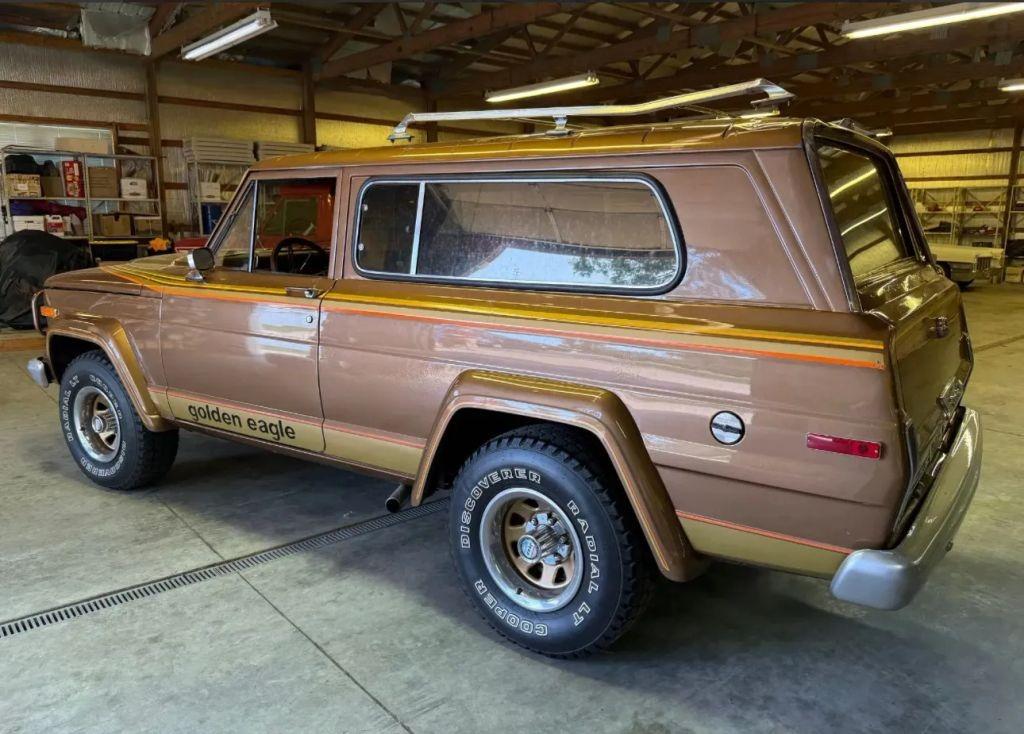 1979 Jeep Cherokee Golden Eagle - 3