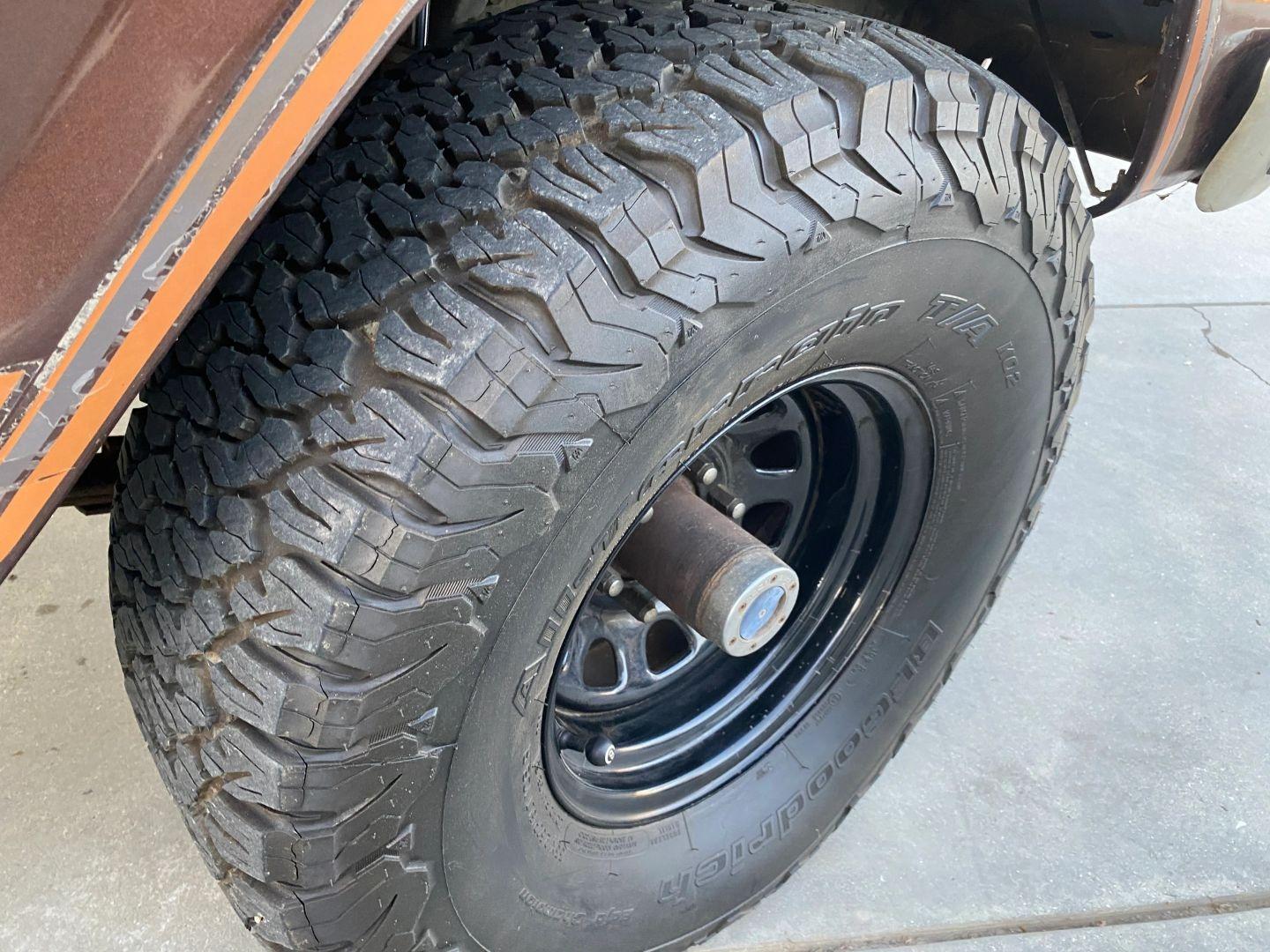 1983 Jeep Cherokee Laredo