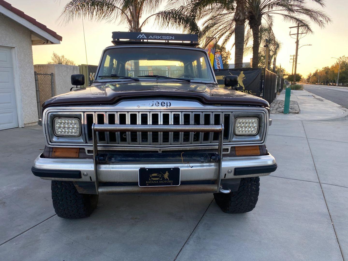 1983 Jeep Cherokee Laredo - 3